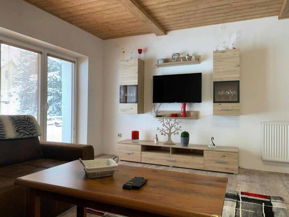 Apartmany Alliss Гаррахов Екстер'єр фото