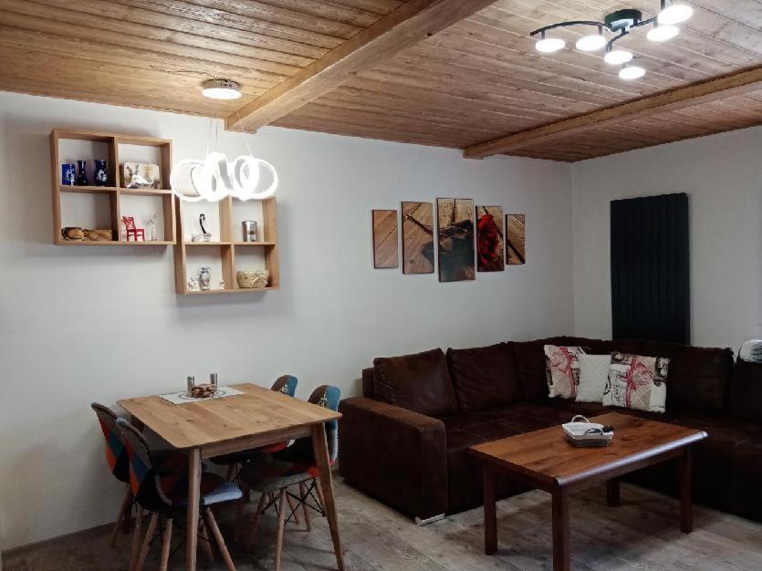 Apartmany Alliss Гаррахов Екстер'єр фото