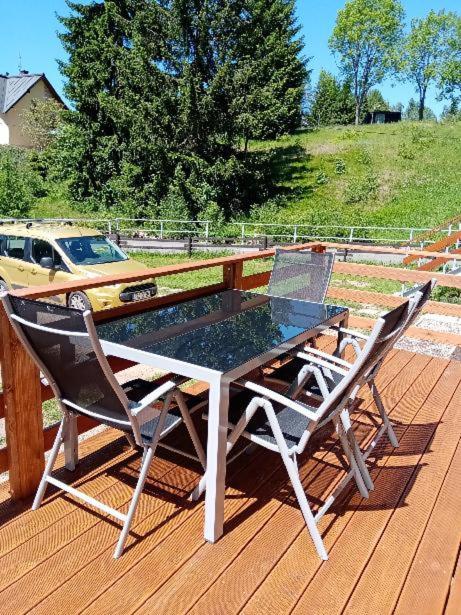 Apartmany Alliss Гаррахов Екстер'єр фото