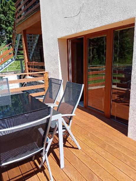 Apartmany Alliss Гаррахов Екстер'єр фото